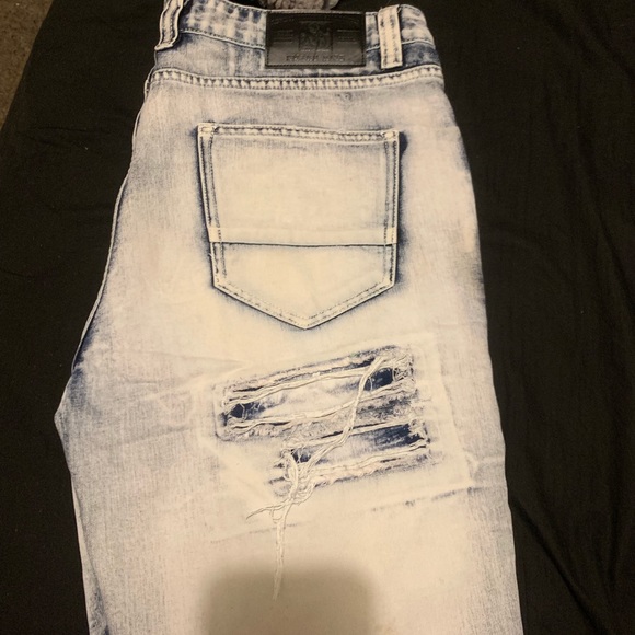 Smoke Rise acid wash jean shorts - Picture 2 of 2